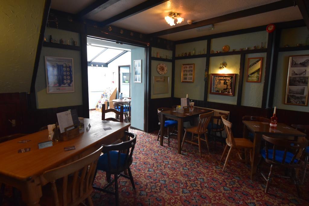 The Bugle Inn Exterior foto